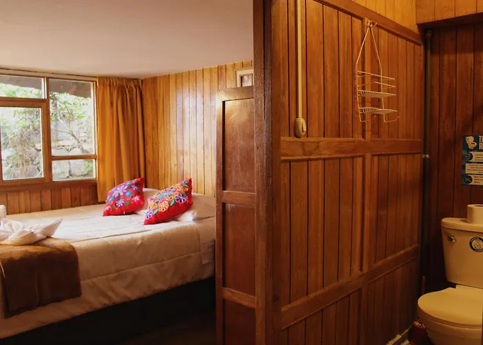 Mallquicha Accomodation&tours