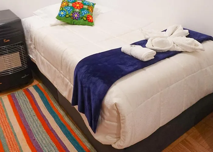 Mallquicha Accomodation&tours Pensión *