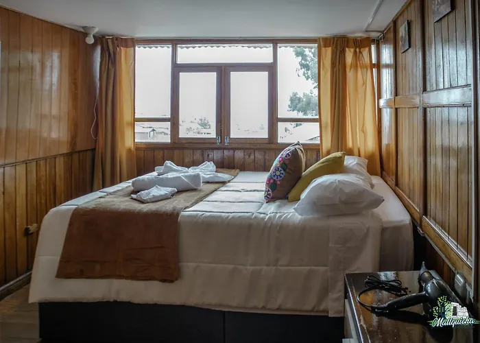 Mallquicha Accomodation&tours *